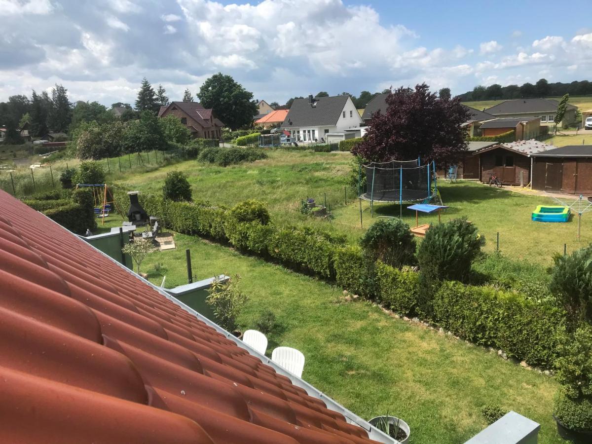 Apartmenthaus Luett Meer Ludorf Exteriör bild