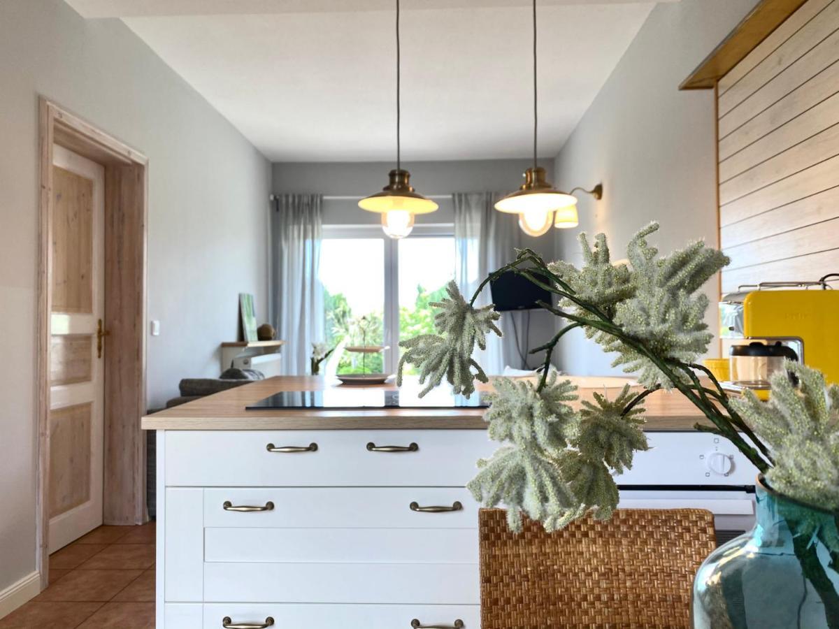 Apartmenthaus Luett Meer Ludorf Exteriör bild